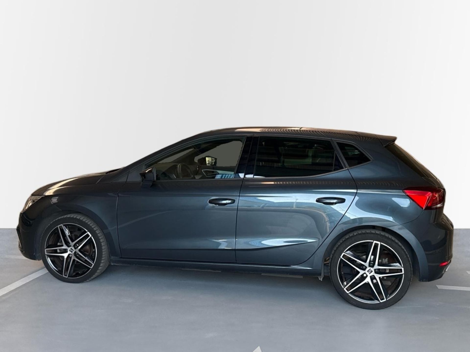 SEAT Ibiza - 4