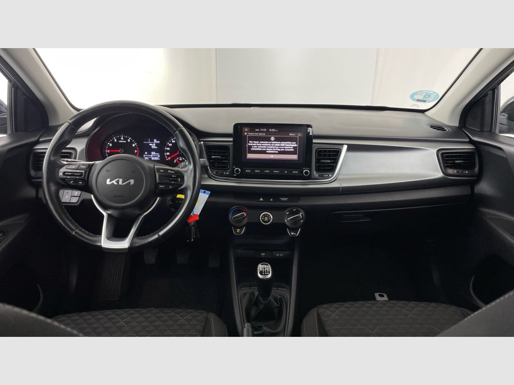 Kia Rio - 11