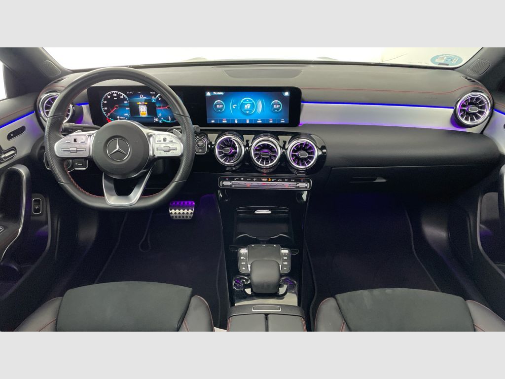 Mercedes-Benz CLA - 10