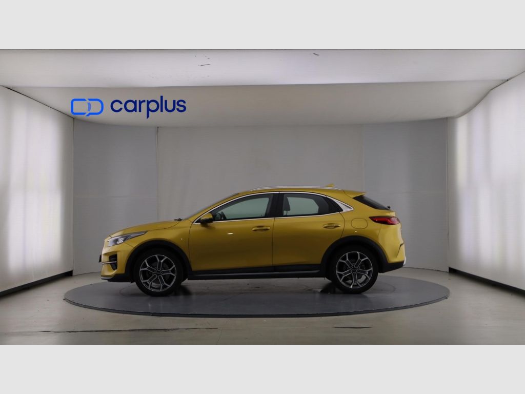 Kia XCeed - 4