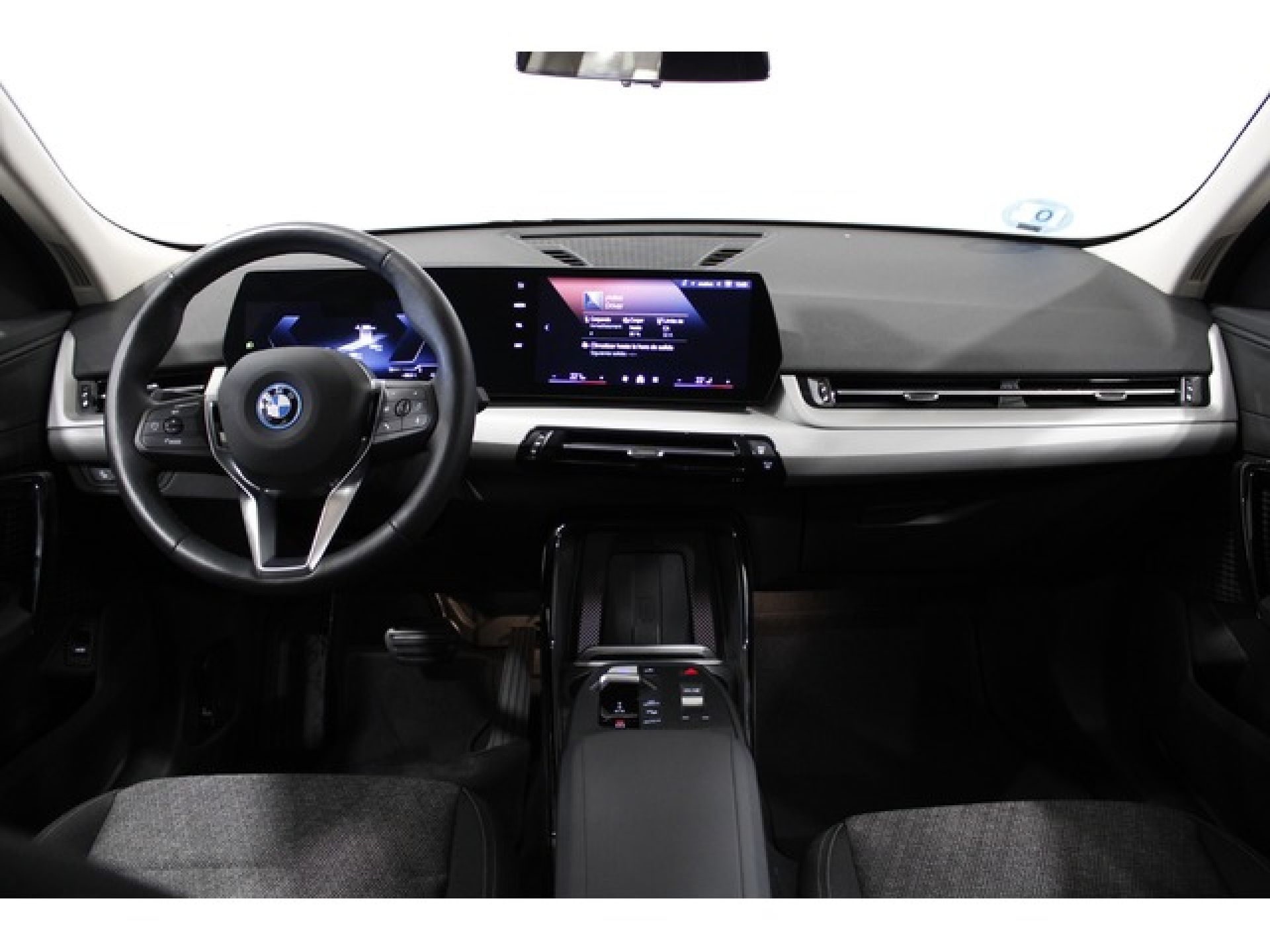 BMW ix2 - 7