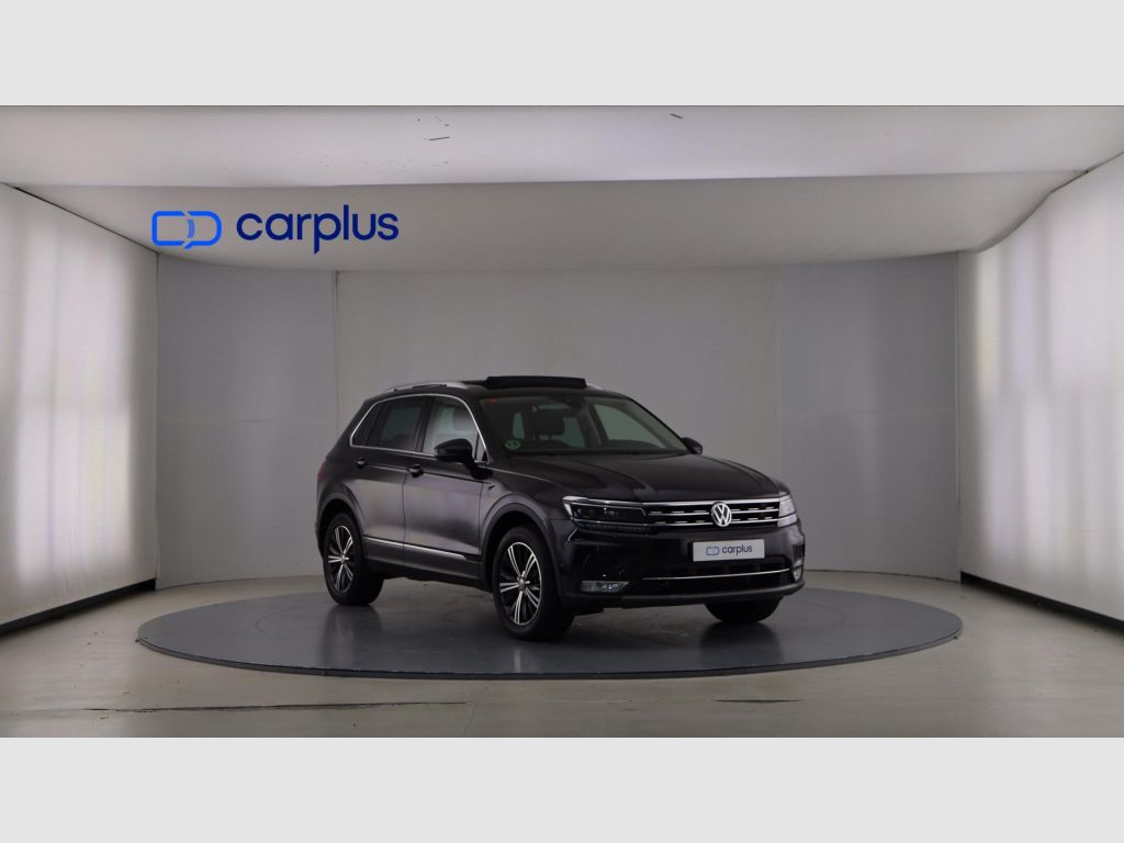 Volkswagen Tiguan - 2