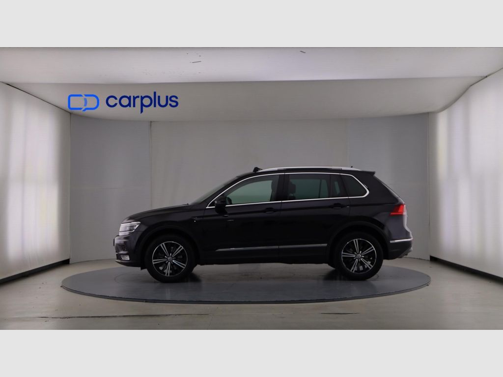 Volkswagen Tiguan - 4