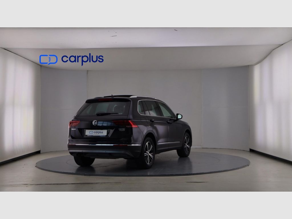 Volkswagen Tiguan - 7