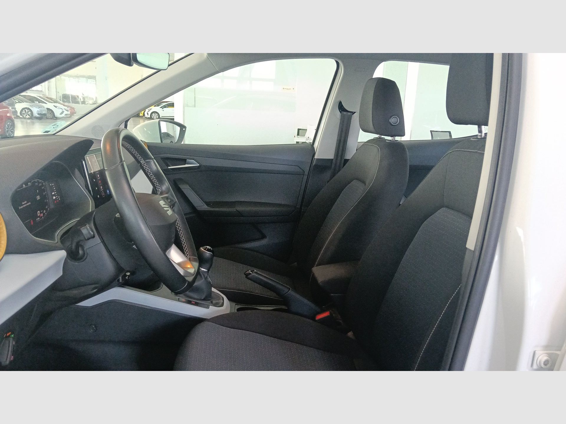 SEAT Arona - 11