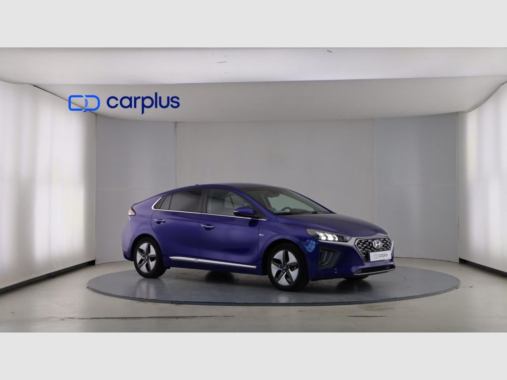 Hyundai IONIQ - 3