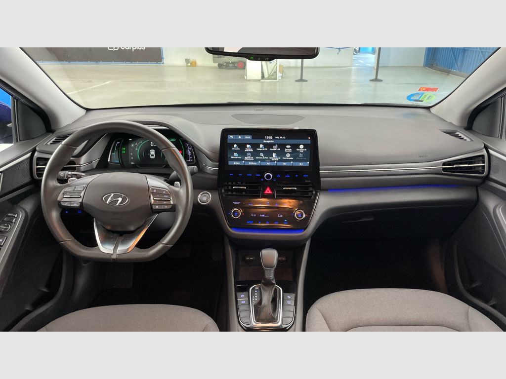 Hyundai IONIQ - 11