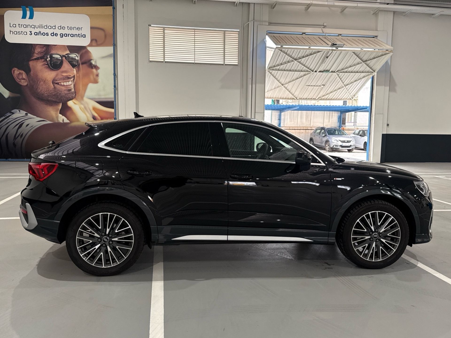 Audi Q3 Sportback - 8