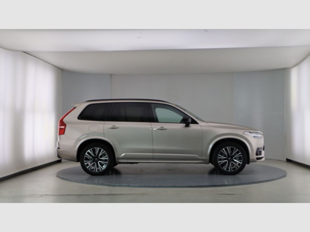Volvo XC90 - 6