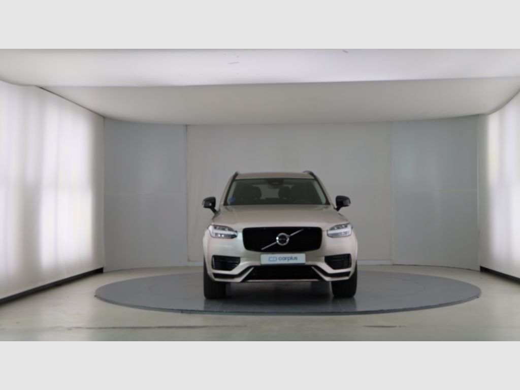 Volvo XC90 - 8