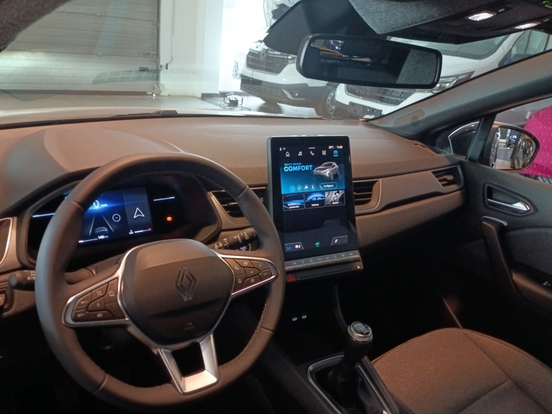 Renault Captur - 8