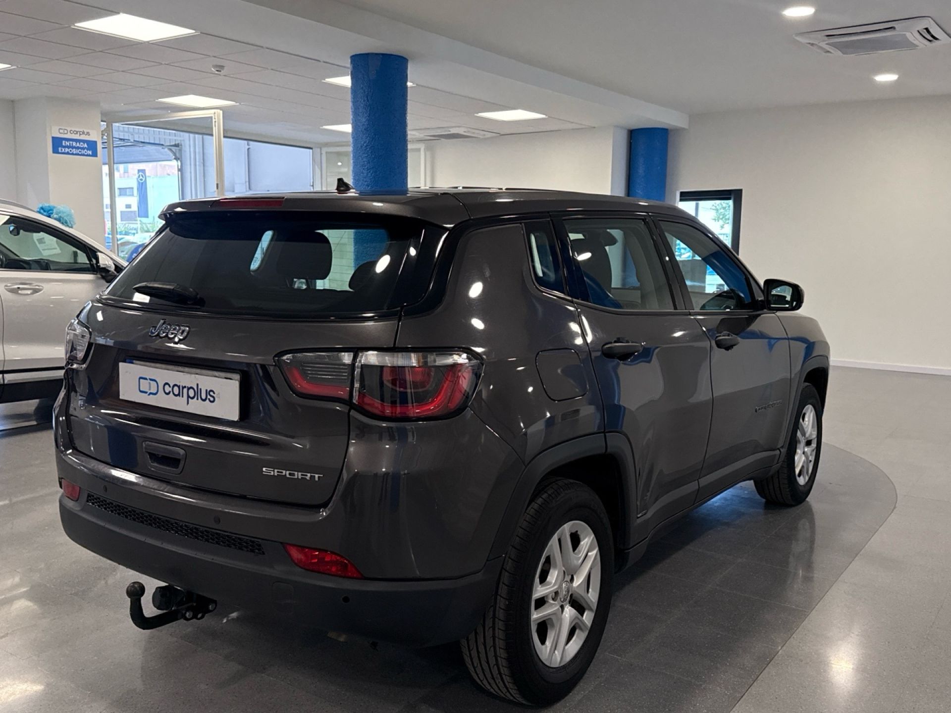 Jeep Compass - 7
