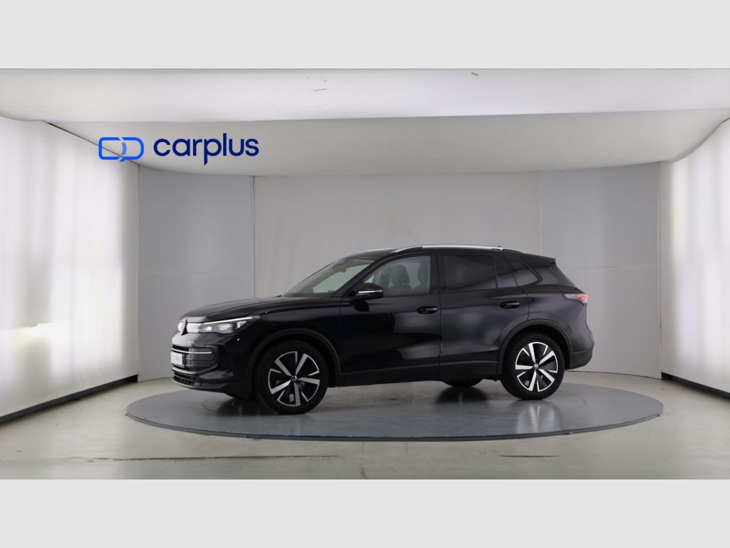 Volkswagen Tiguan - 8