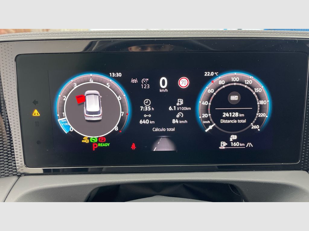Volkswagen Tiguan - 10