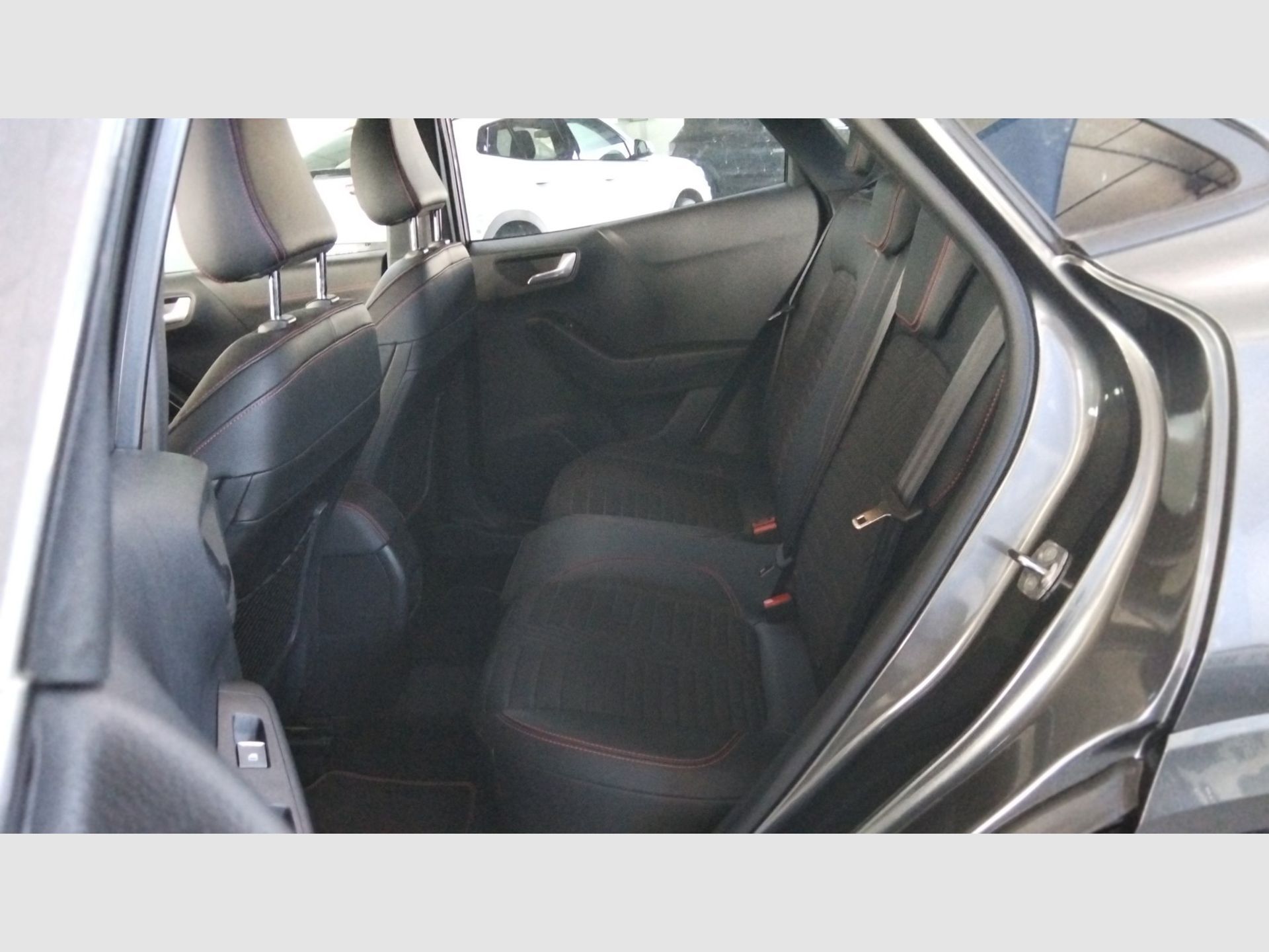 Ford Puma - 12