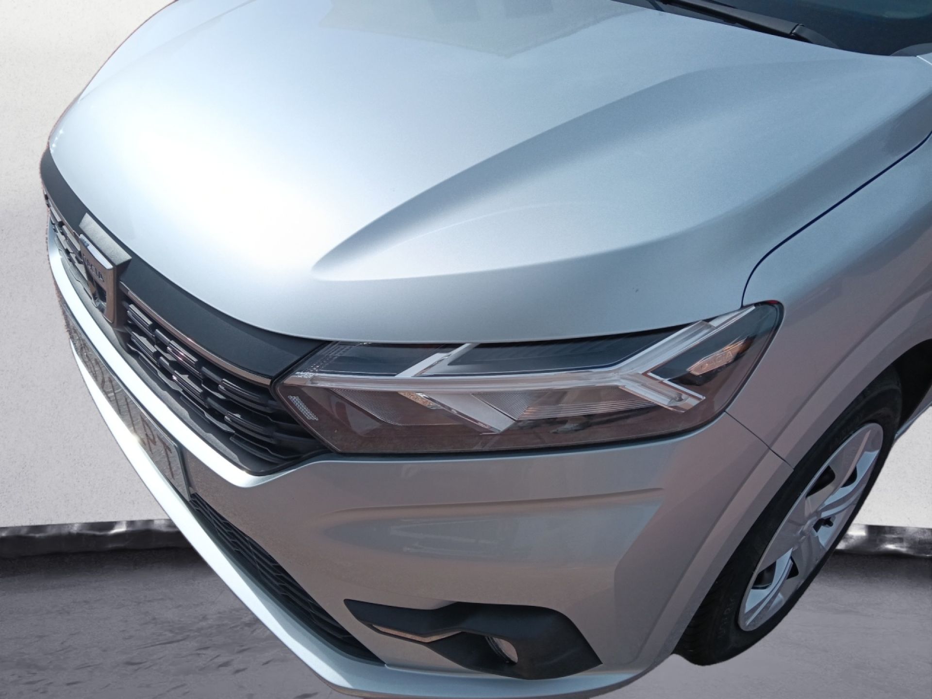Dacia Sandero - 7
