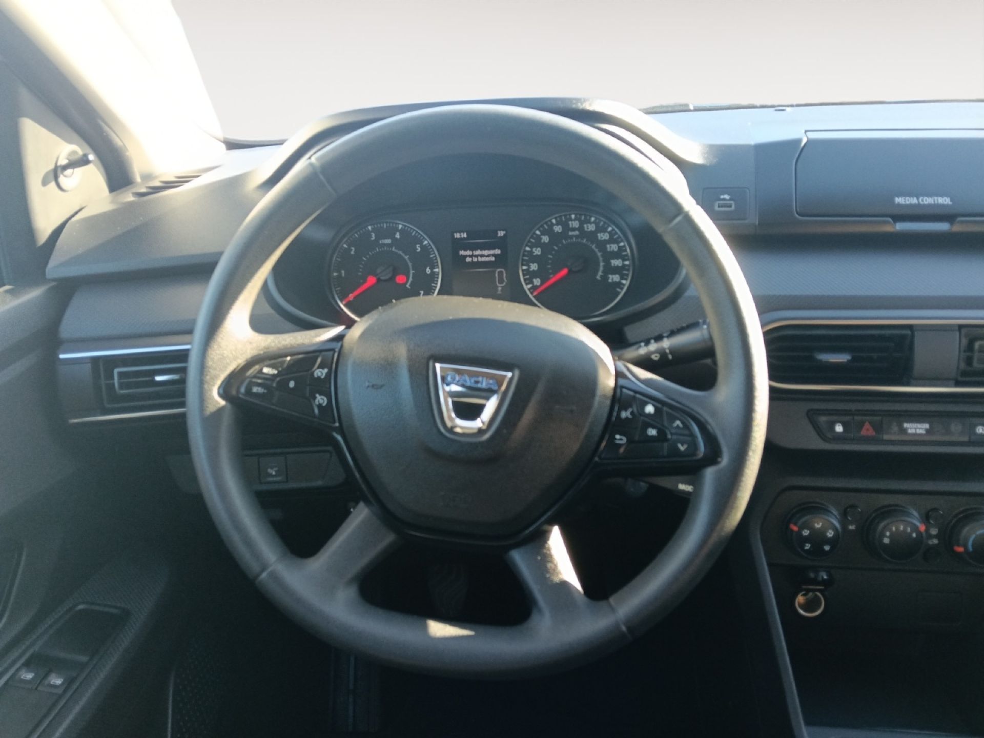 Dacia Sandero - 10