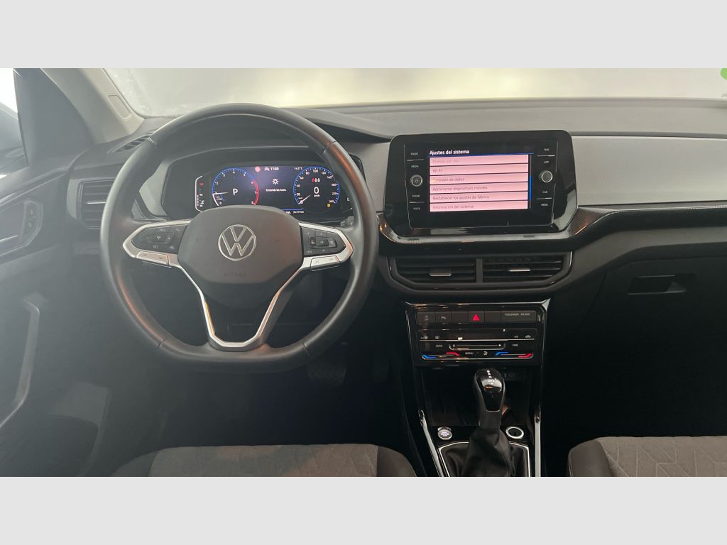 Volkswagen T-Cross - 11