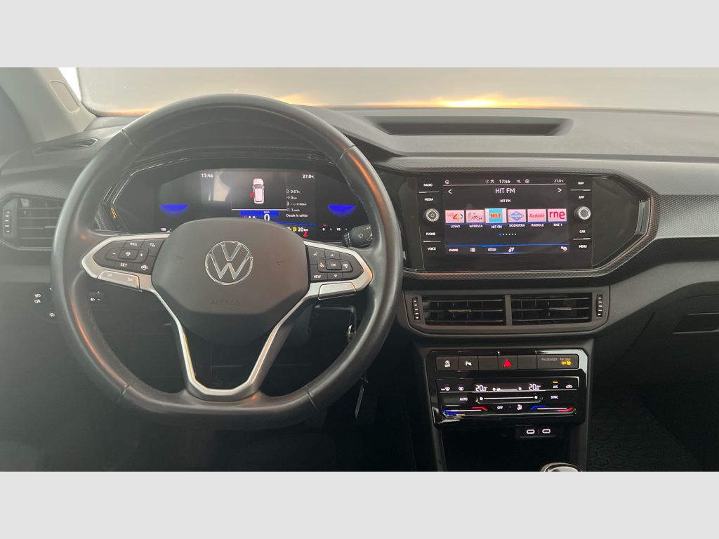 Volkswagen T-Cross - 11