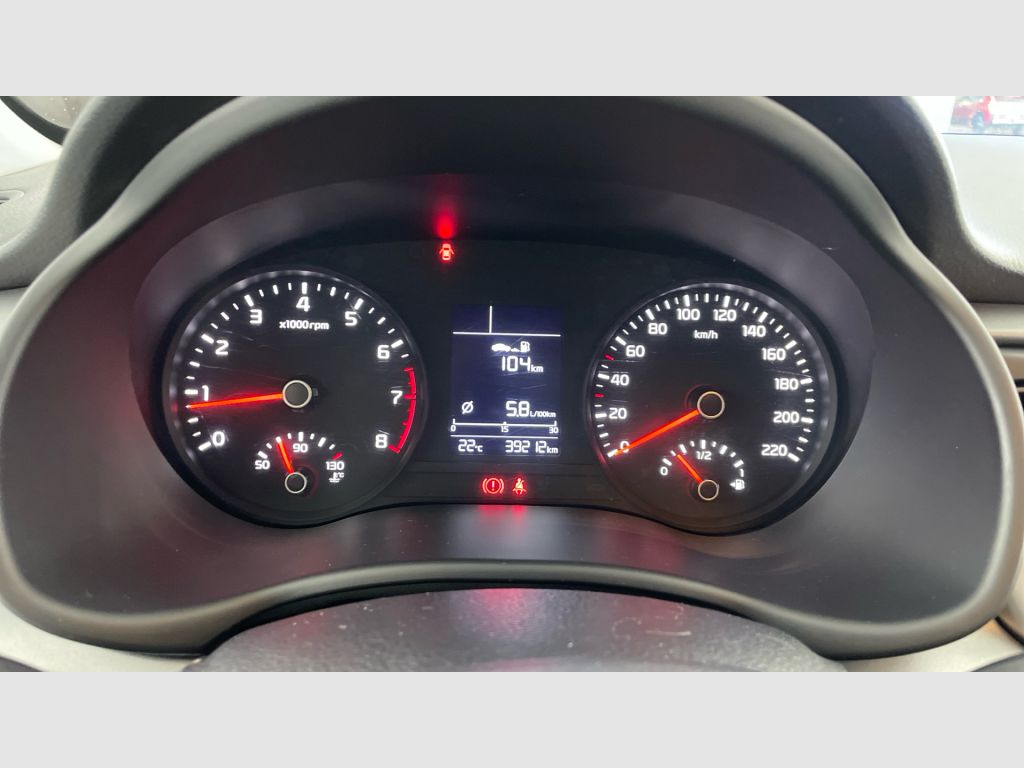 Kia Rio - 10