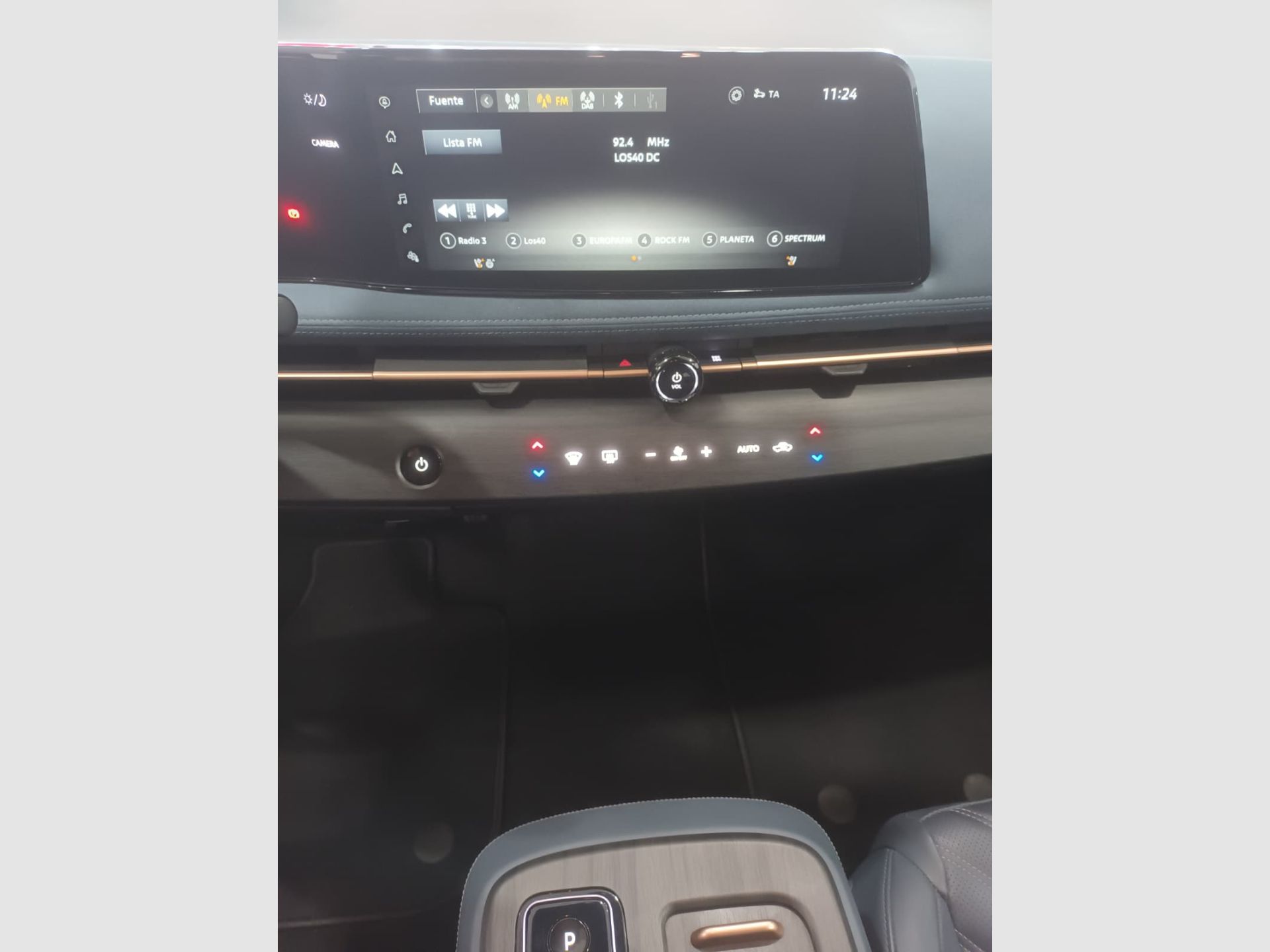 Nissan Ariya - 11
