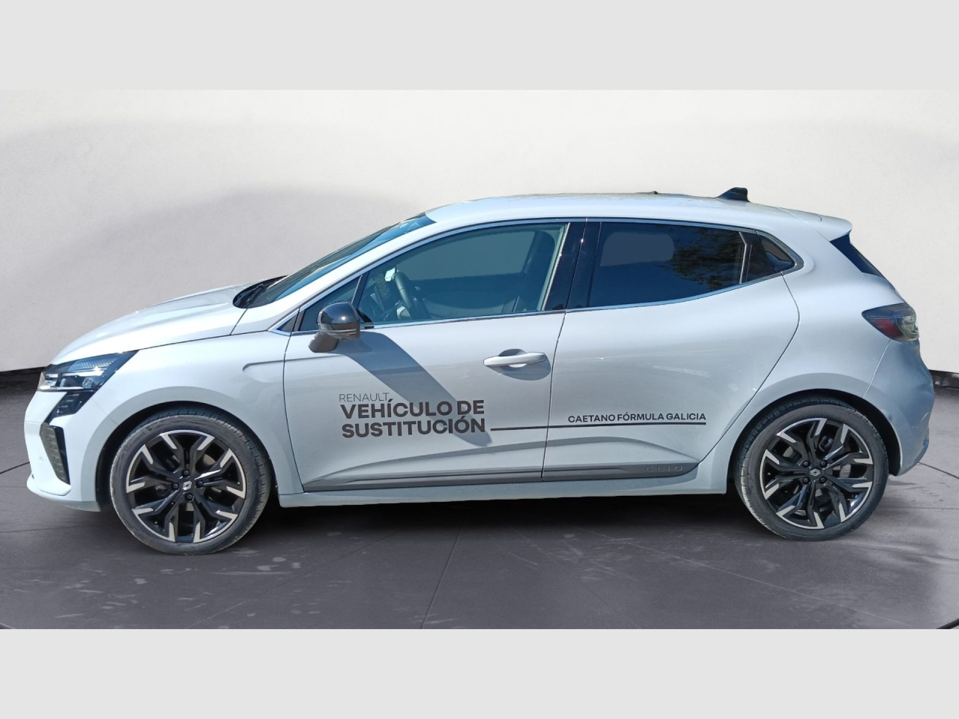 Renault Clio - 6