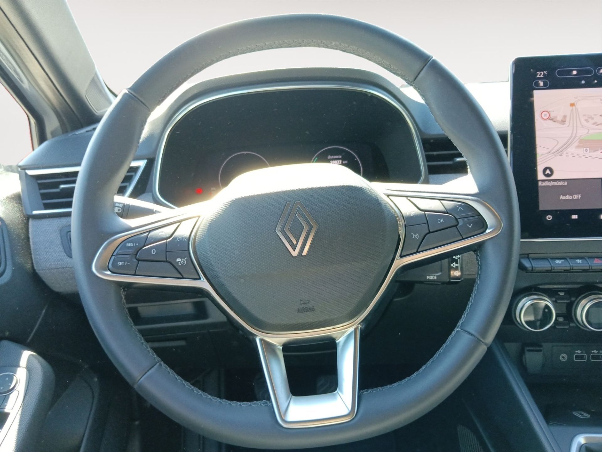 Renault Clio - 11