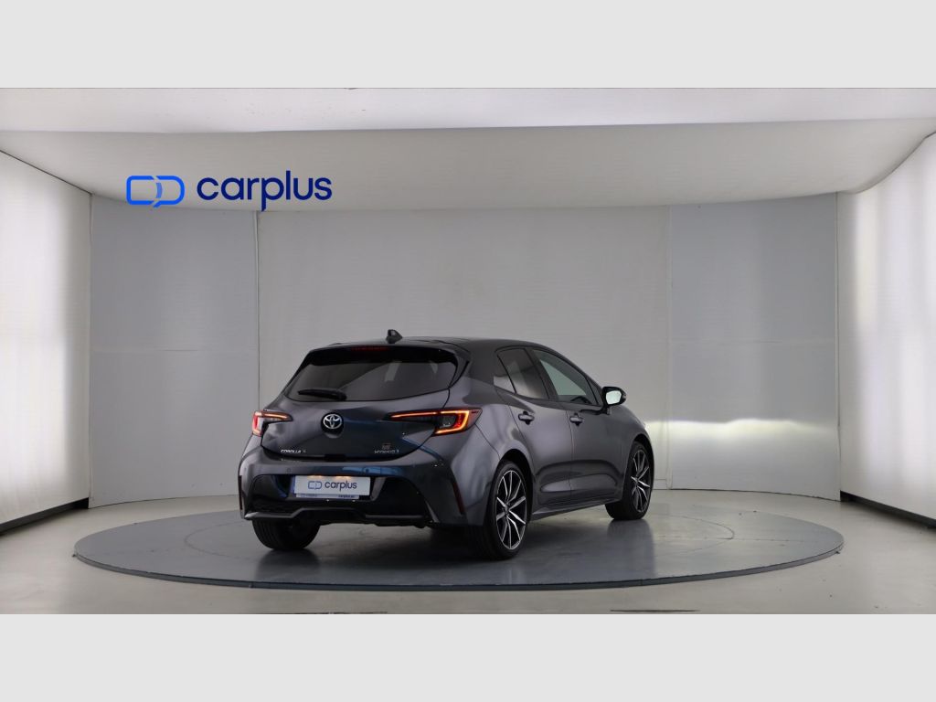 TOYOTA Corolla - 3