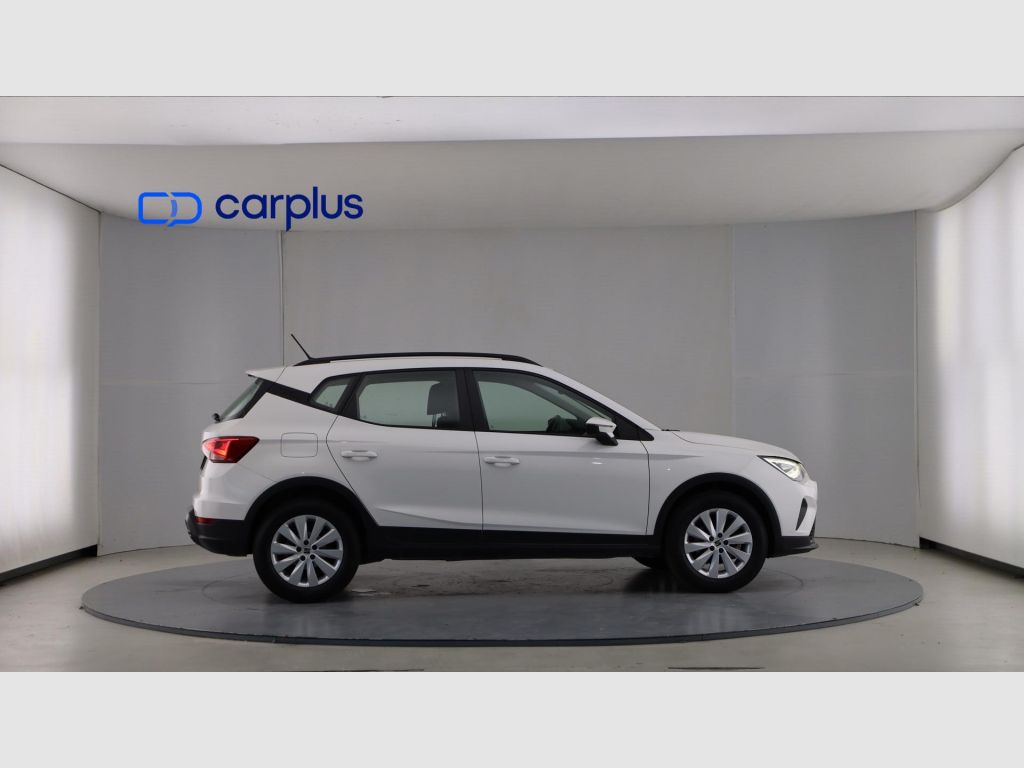 SEAT Arona - 4