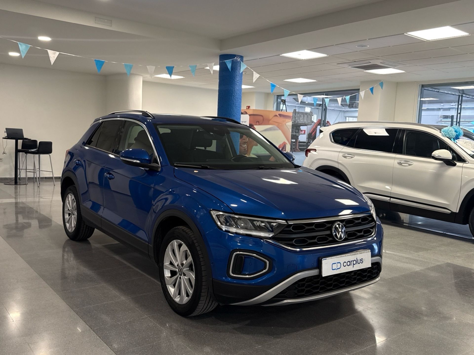 Volkswagen T-Roc - 2