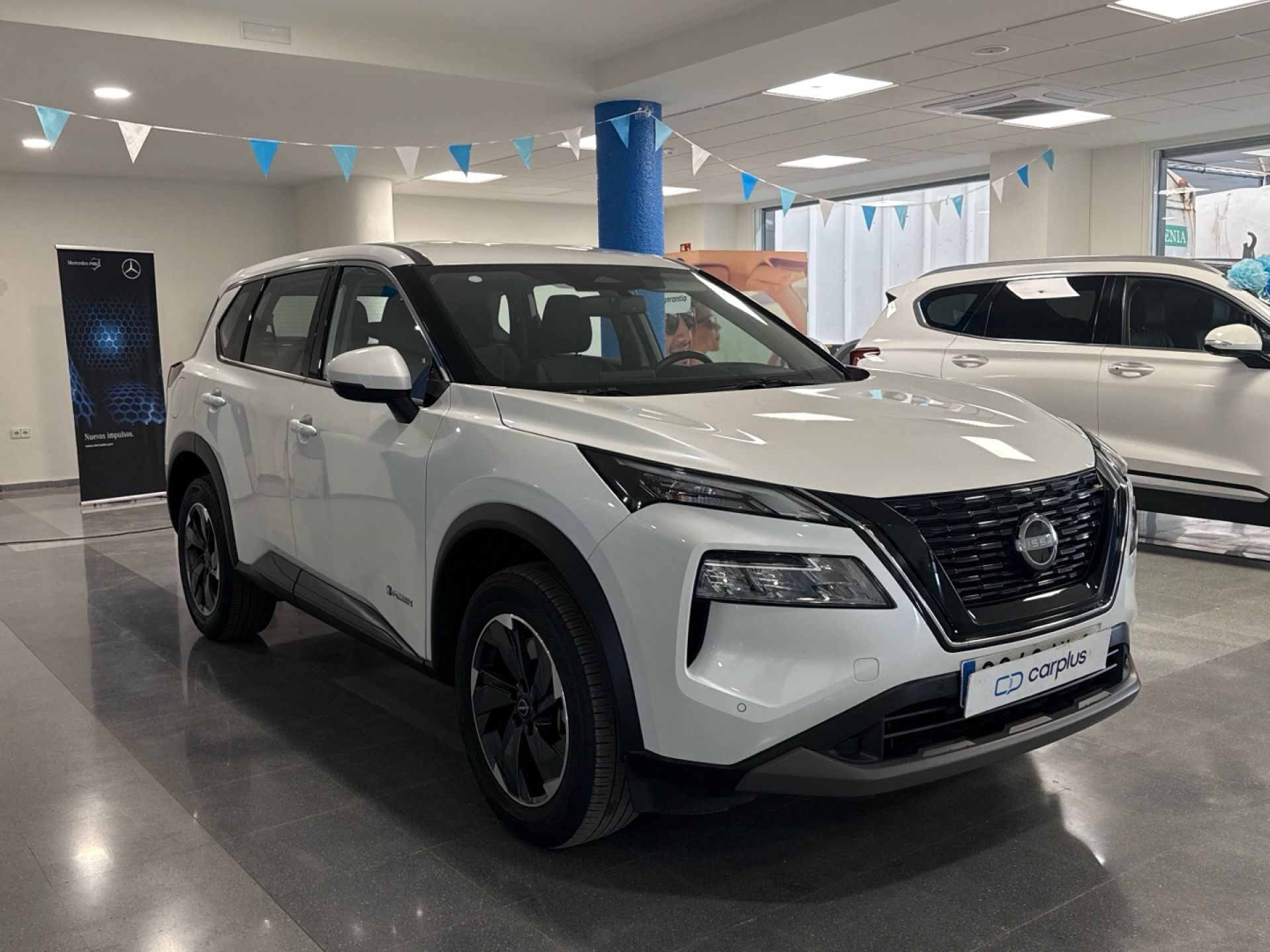 Nissan X-Trail - 2