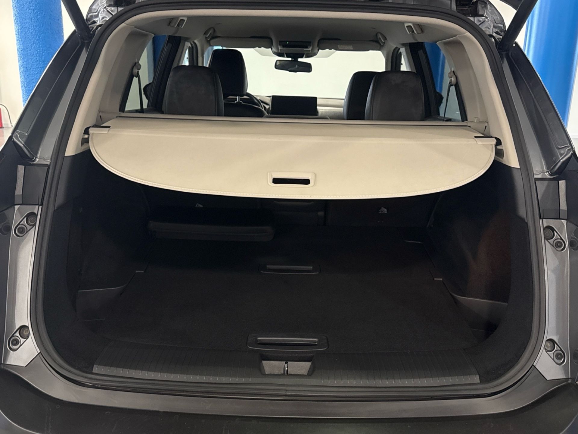 Nissan X-Trail - 12