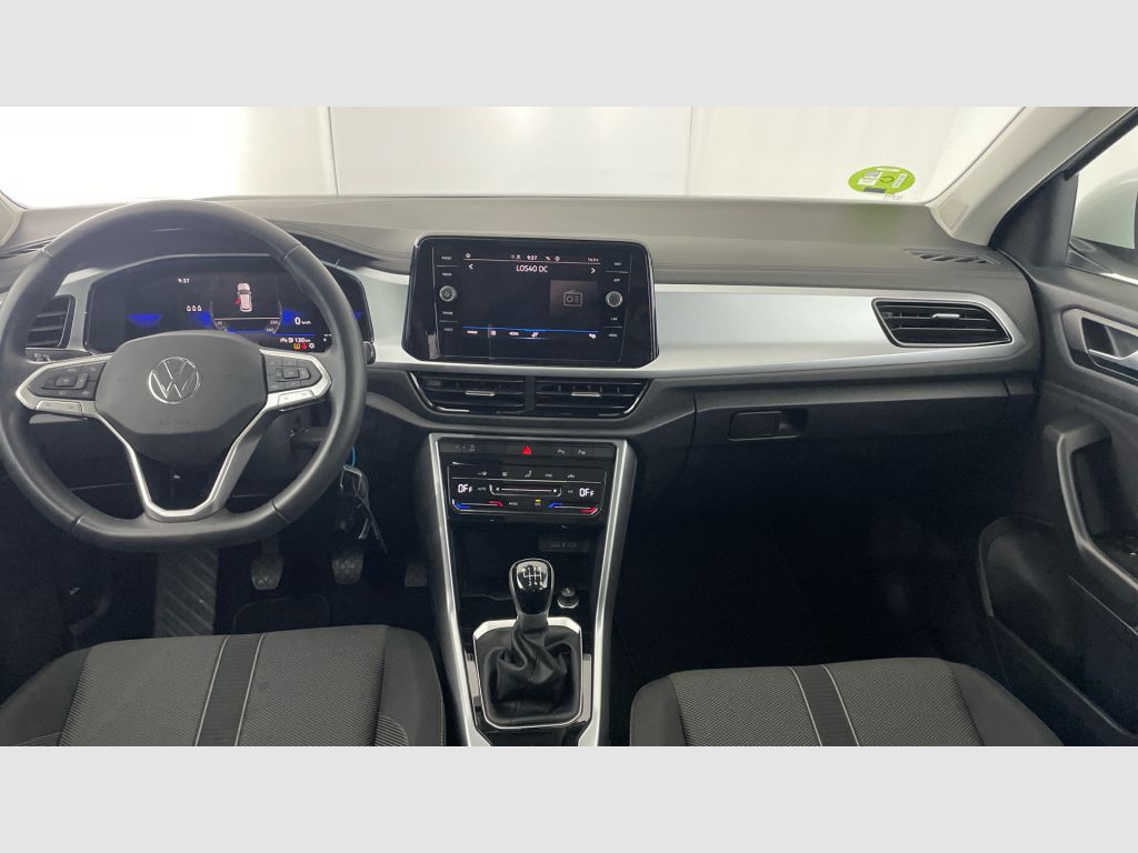 Volkswagen T-Roc - 11