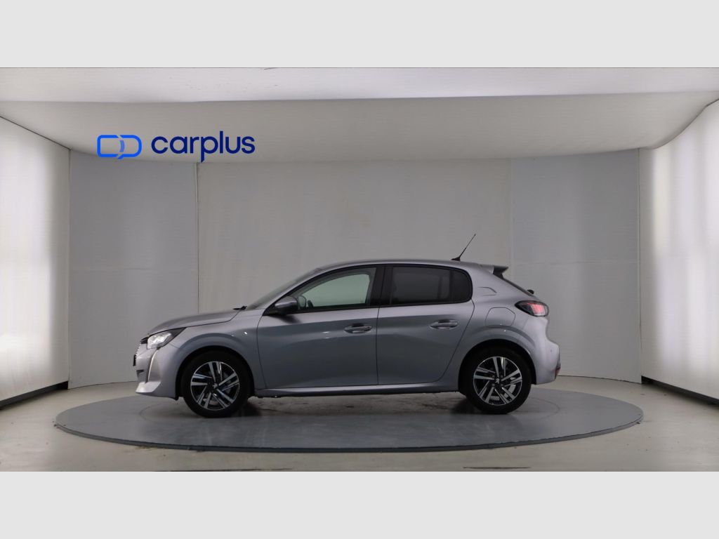 Peugeot 208 - 8