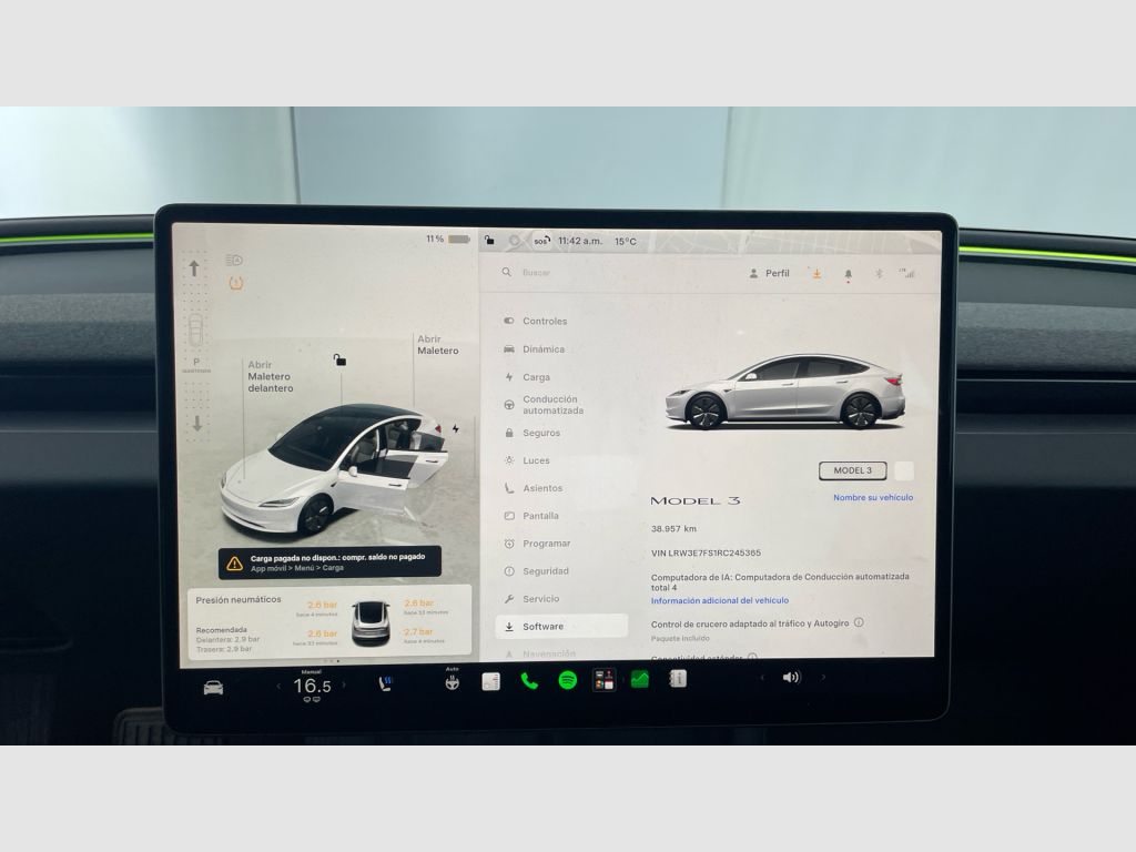 Tesla Model 3 - 10