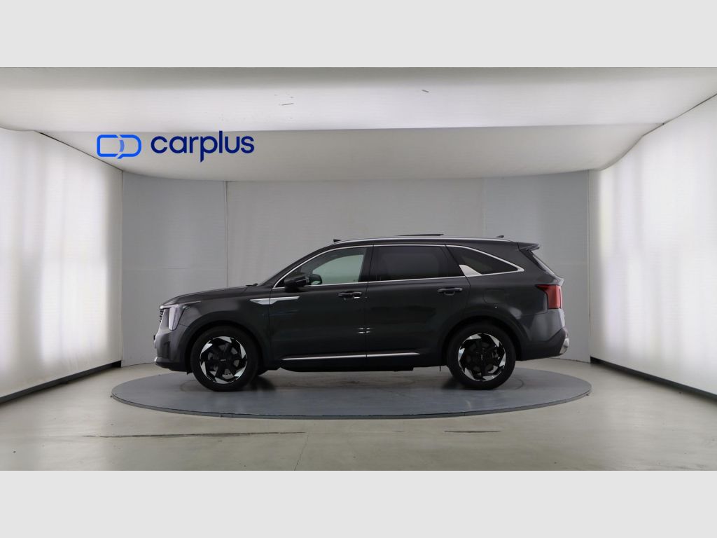 Kia Sorento - 4