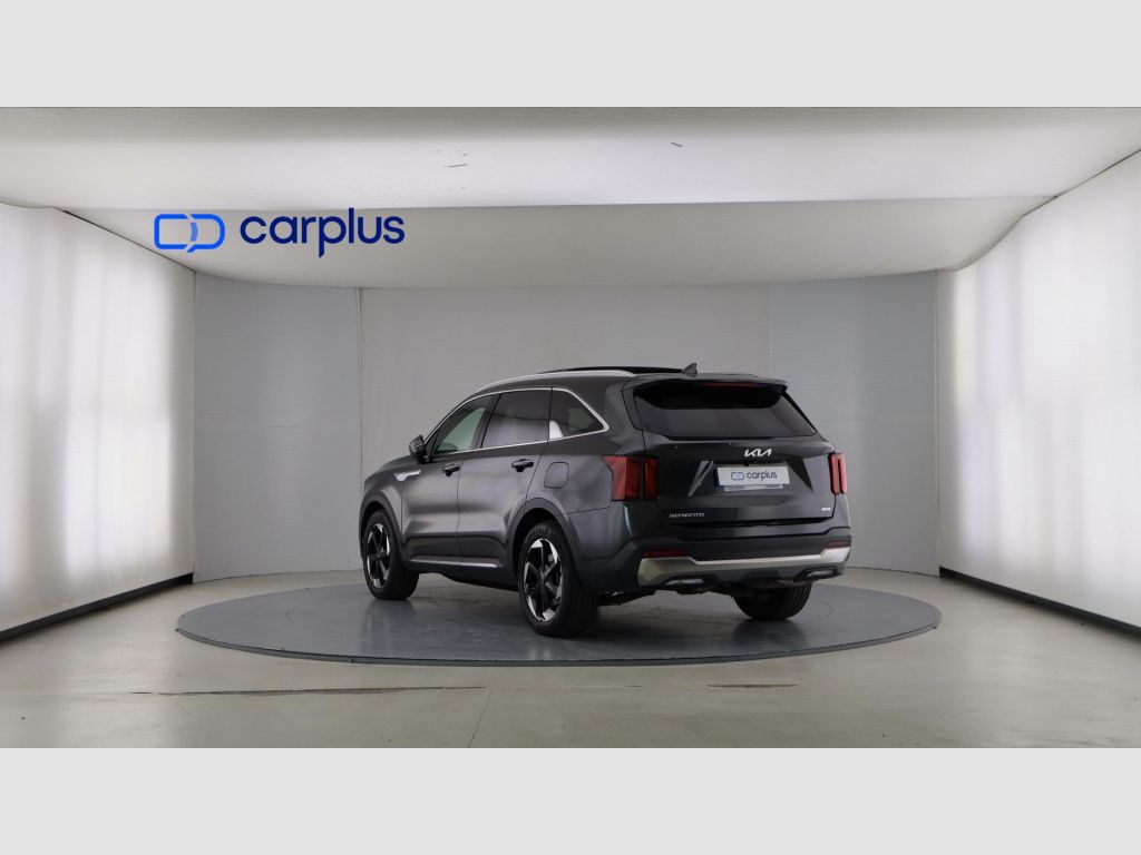 Kia Sorento - 5
