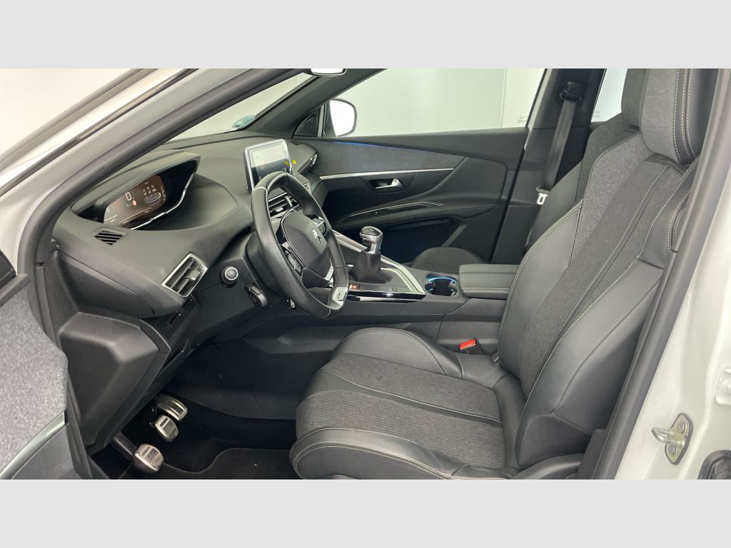 Peugeot 3008 - 12