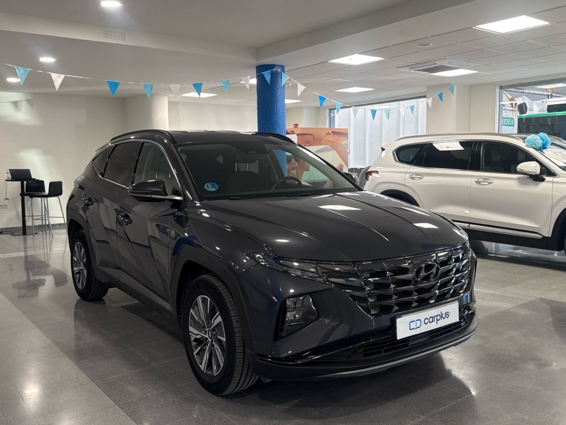 Hyundai Tucson - 2