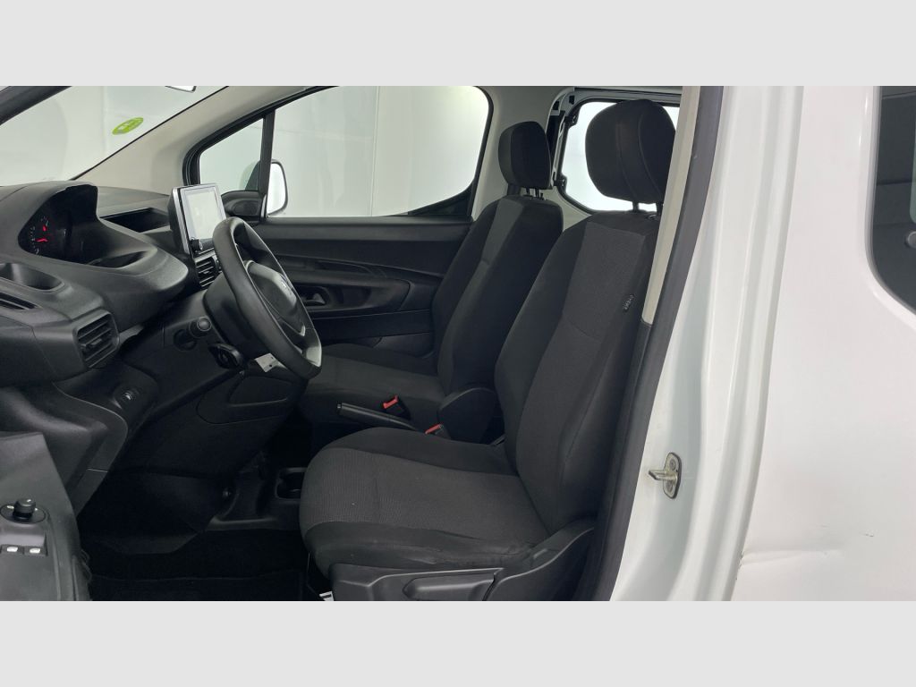 Peugeot Rifter - 12