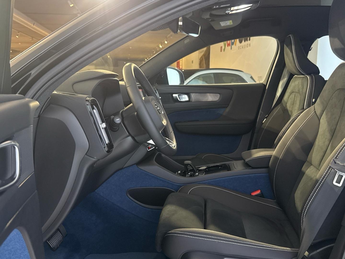 Volvo C40 Recharge Single Extended Plus Auto