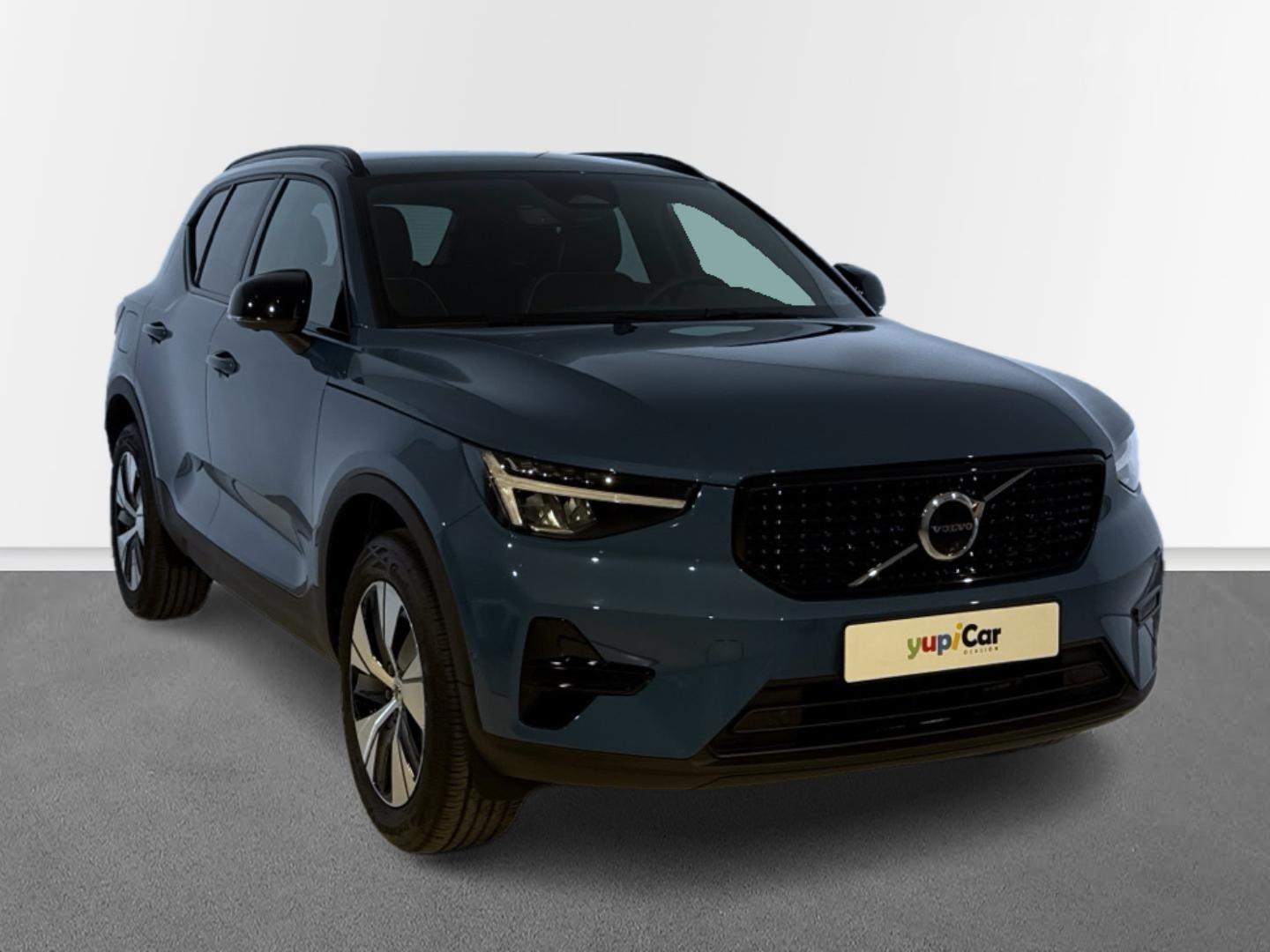 Volvo XC40 2.0 B3 G Core Auto