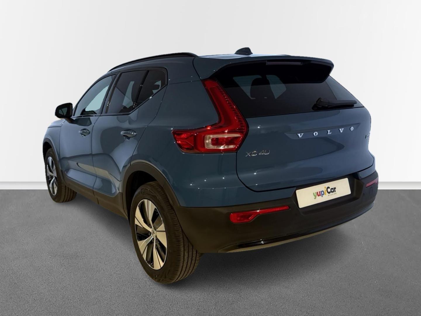 Volvo XC40 2.0 B3 G Core Auto