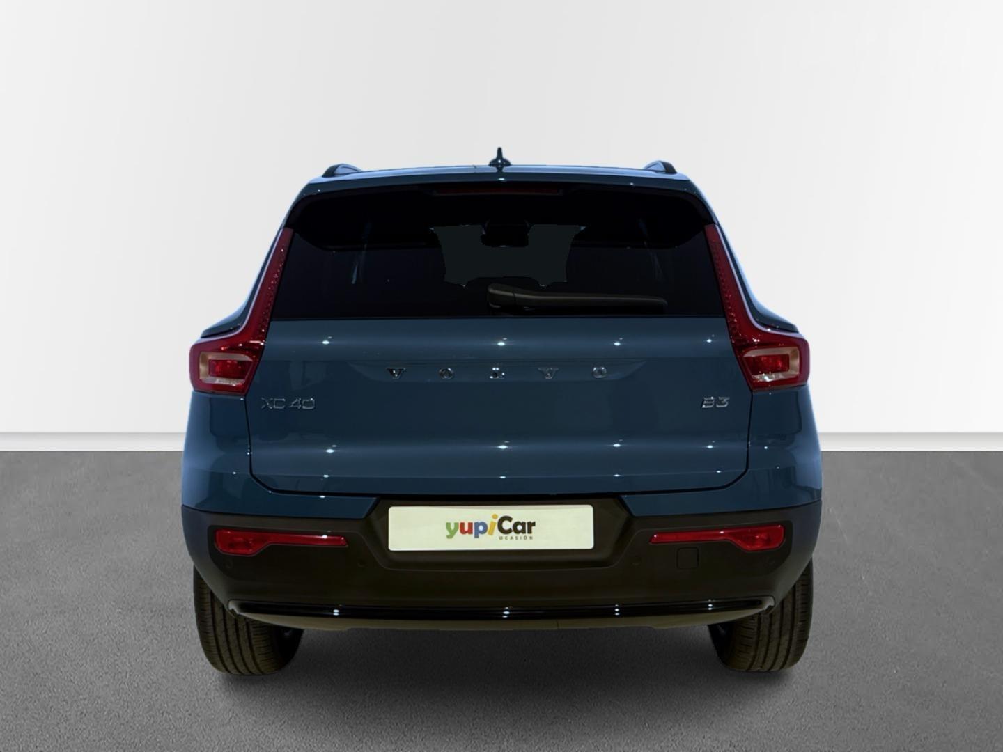 Volvo XC40 2.0 B3 G Core Auto