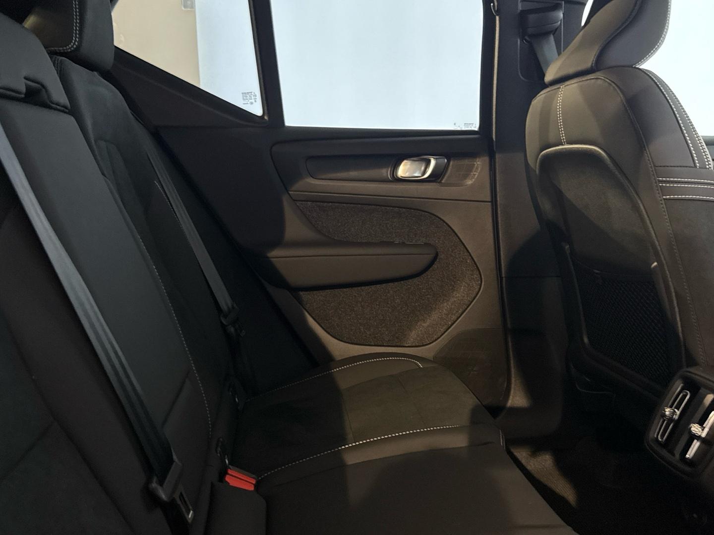 Volvo XC40 2.0 B3 G Core Auto