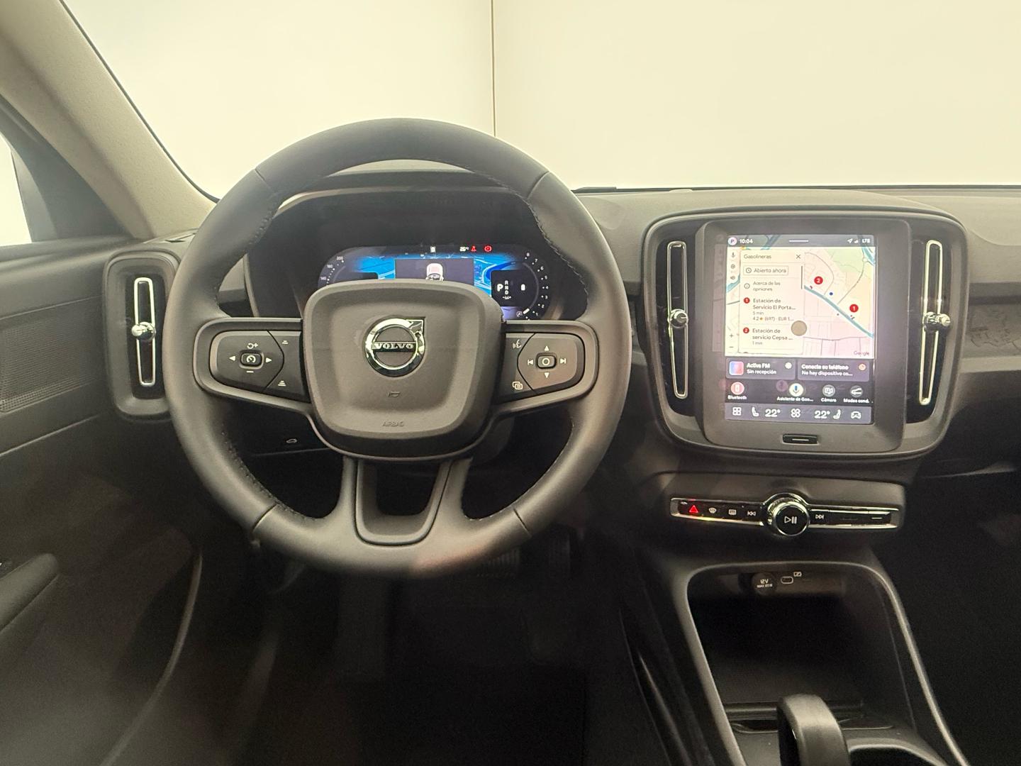 Volvo XC40 2.0 B3 G Essential Auto