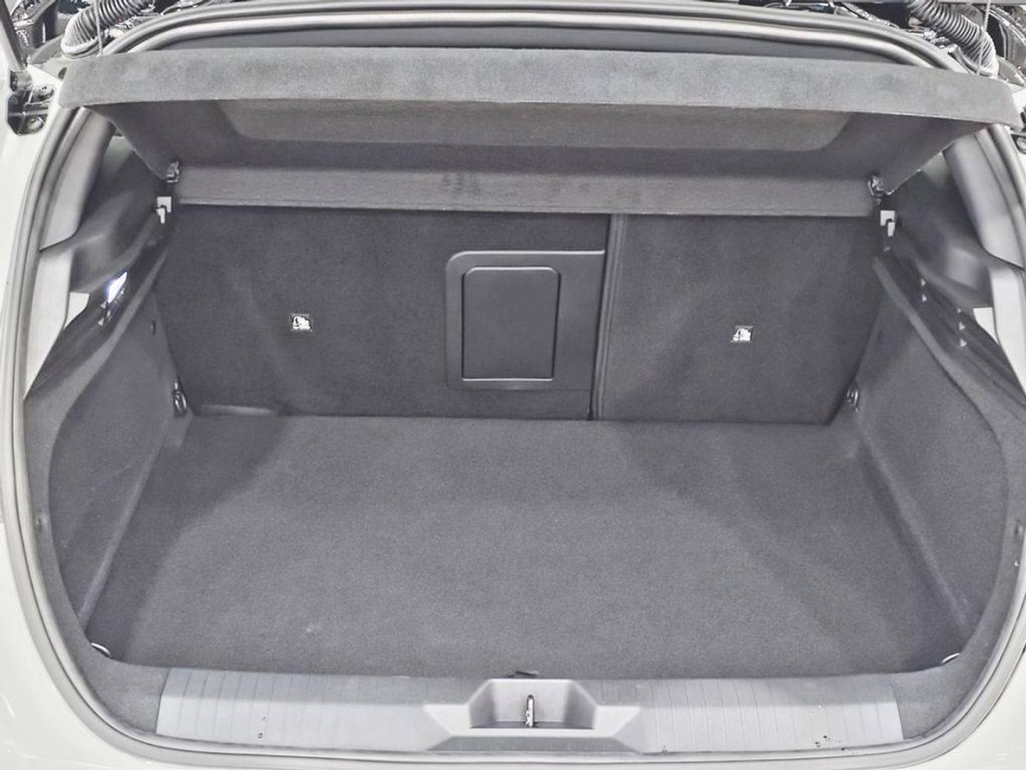 Opel Astra 54kWh GS Auto