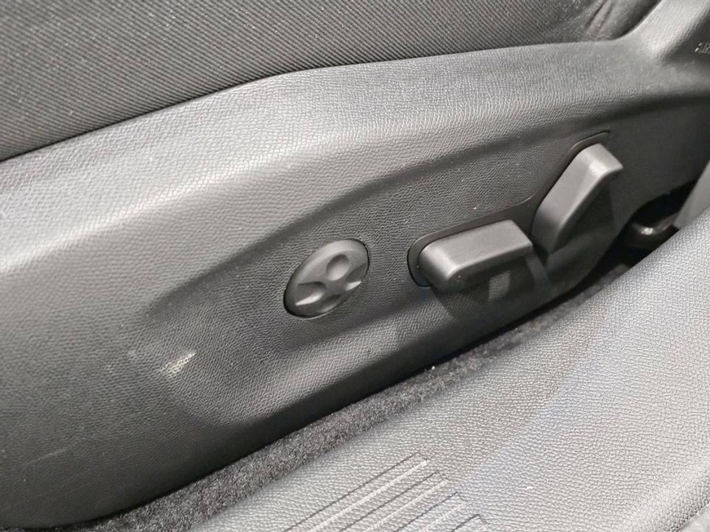 Opel Astra 54kWh GS Auto