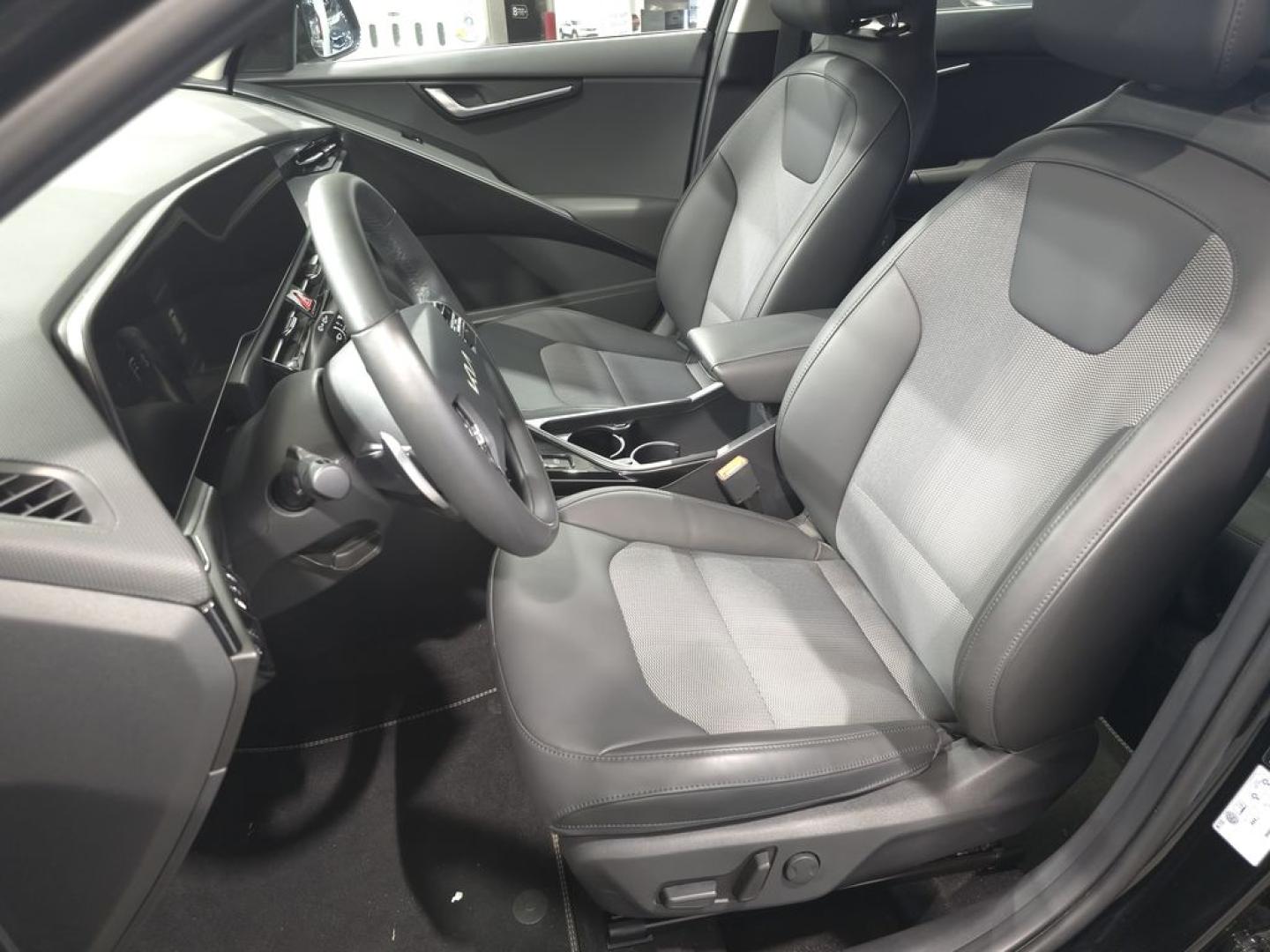 Kia Niro 1.6 GDi PHEV 135kW (183CV) Drive