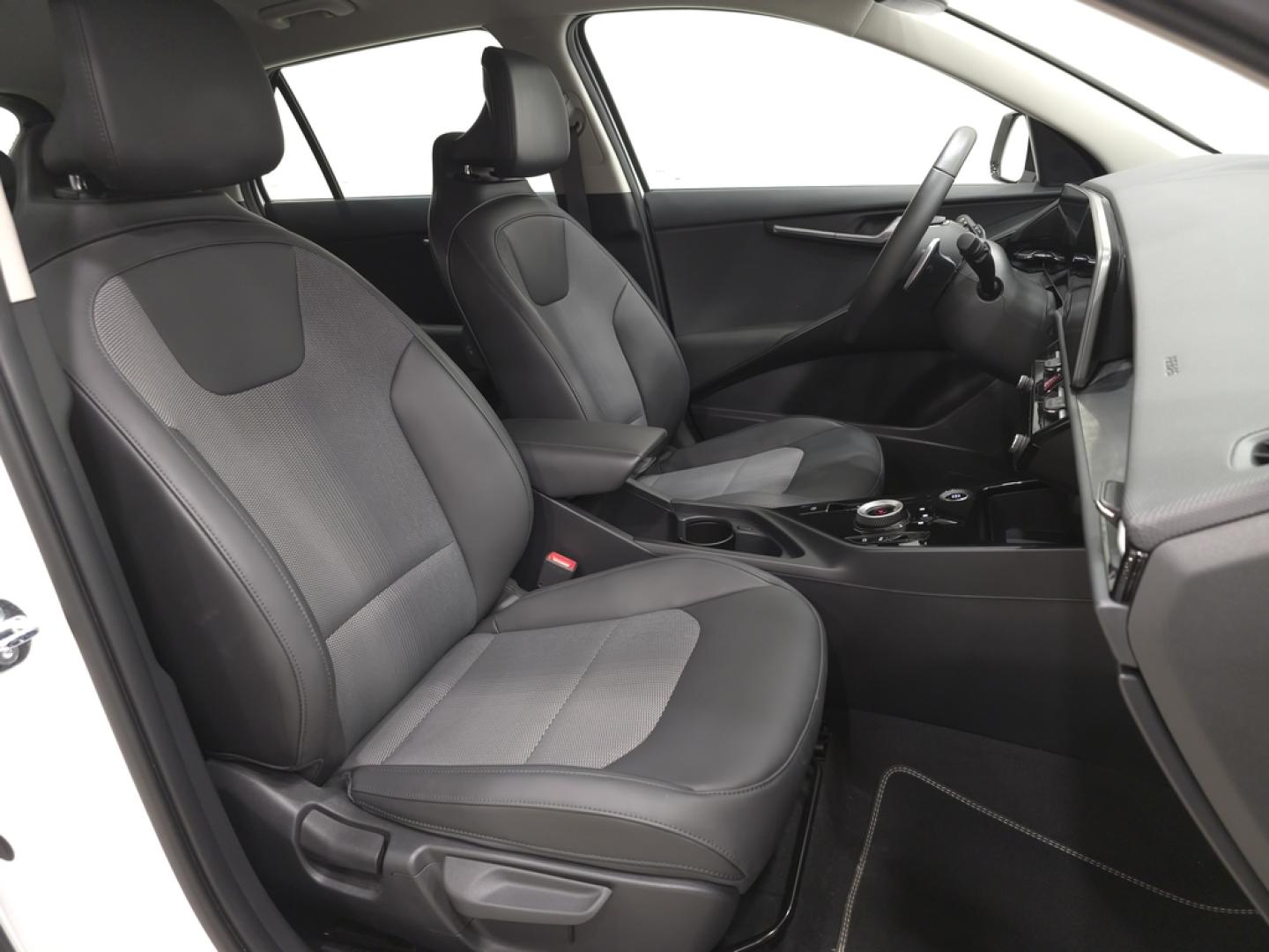 Kia Niro 1.6 GDi PHEV 135kW (183CV) Drive
